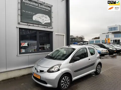 Toyota Aygo 1.0-12V airco apk2-2027