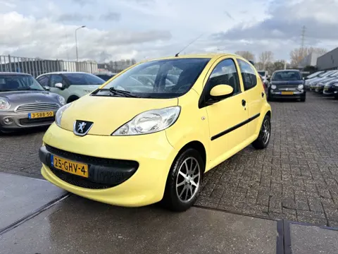 Peugeot 107 1.0-12V XS AIRCO! (bj 2008)