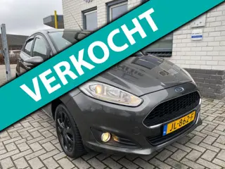 Ford Fiesta 1.0 Style / Airco / Telefoon / Navigatie / Mistlampen / Trekhaak / LM Velgen