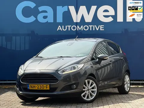 Ford Fiesta 1.0 EcoBoost Titanium |NieuweAPK|RecentBeurtGehad|Navi|Cruise|Climate|PDCvoor&achter|Key