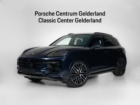 Porsche Cayenne E-Hybrid Black Edition