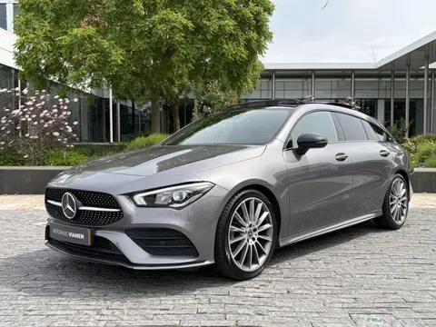 Mercedes-Benz CLA-Klasse Shooting Brake / AMG Line / Pano dak / Camera / 180 Premium Plus