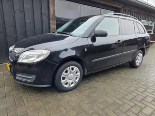 Skoda Fabia Combi 1.4-16V Tour