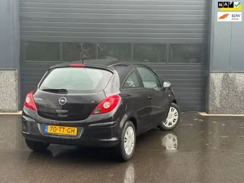 Opel Corsa 1.2-16V Enjoy