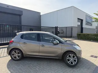 Peugeot 208 1.6 e-HDi Allure Navigatie|Clima|Cruise 2014