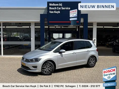 Volkswagen Golf Sportsvan 1.2 TSI Connected Series / Automaat / Adaptieve Cruise-Control / Stoelverw