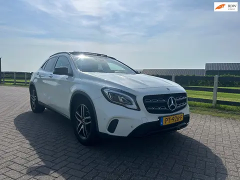 Mercedes-Benz GLA-klasse 200 d Premium Plus AMG Sport Full Option Euro6 360 Camera