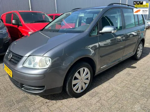 Volkswagen Touran 1.6-16V FSI Athene