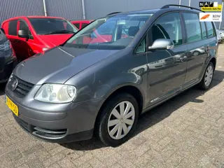 Volkswagen Touran 1.6-16V FSI Athene