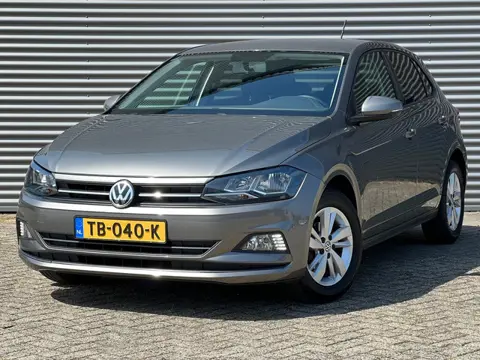 Volkswagen Polo 1.0 TSI Comfortline 95 PK | Navigatie | Apple Carplay | 15" LM | NL-Auto | Parkeerse