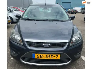 Ford Focus 1.8 Titanium Flexi Fuel km 176xxx NAP AIRCO