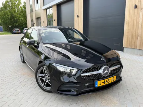 Mercedes-Benz A-klasse A180d AMG-Line AUTOMAAT/LEDER/XENON/MOOIE AUTO!