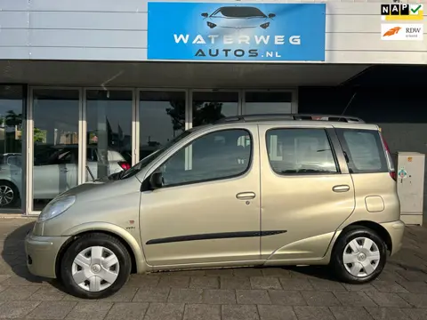 Toyota Yaris Verso 1.5 VVT-i Sol Airco/elektrische ramen/ 1e eigenaar