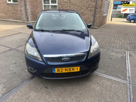 Ford Focus 1.6 Comfort (( apk: 29-04-2027 )))