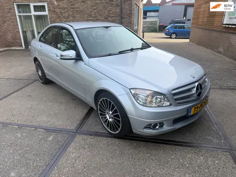 Mercedes-Benz C-klasse 180 CGI BlueEFFICIENCY Business Class Avantgarde