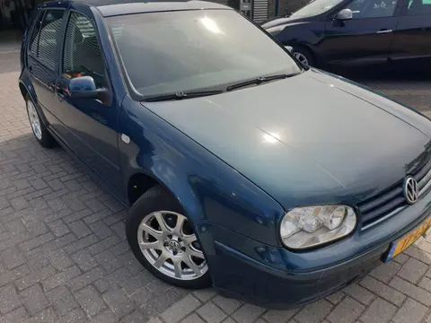 Volkswagen Golf 1.6-16V Oxford
