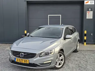 Volvo V60 2.4 D6 AWD Plug-In Hybrid Summum