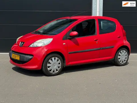 Peugeot 107 1.0-12V XR/Airco/E.Ramen/ N.ApkGebruiksporen