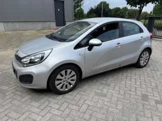Kia Rio 1.2 CVVT Navi Camera