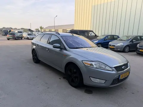 Ford Mondeo Wagon 2.0 TDCi Ghia apk 2027 airco (bj 2009)