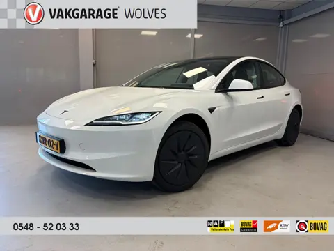 Tesla MODEL 3 RWD 60 kWh | WARMTEPOMP | NAVI | STOELVERWARMING | CAMERA 360 |