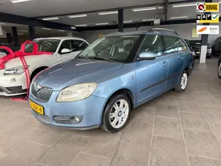Skoda Fabia Combi 1.4-16V Ambiente airco cruise controle lm-velgen elektrische pakket parkeersensore