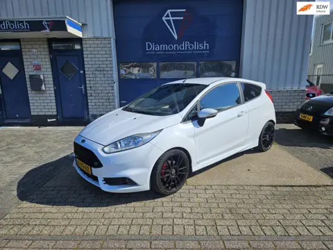 Ford Fiesta 1.6 ST2
