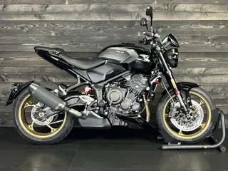 Triumph TRIDENT 800 - 53548895