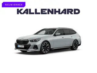 BMW 5 Serie Touring 530e M-Sport Pro - Pano - Trekhaak - ACC - Head-up - Harman Kardon