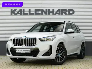 BMW X1 xDrive25e M-Sport - Trekhaak - Driving Ass Plus - Adaptive LED - Comfort Access