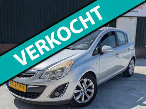 Opel Corsa 1.2-16V AIRCO 5 DEURS * NIEUWE APK *
