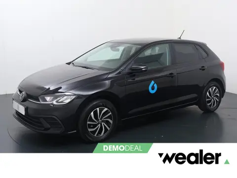 Volkswagen Polo 1.0 TSI 95pk Life Edition | Adaptive cruise control | Parkeersensoren | Achteruitrij