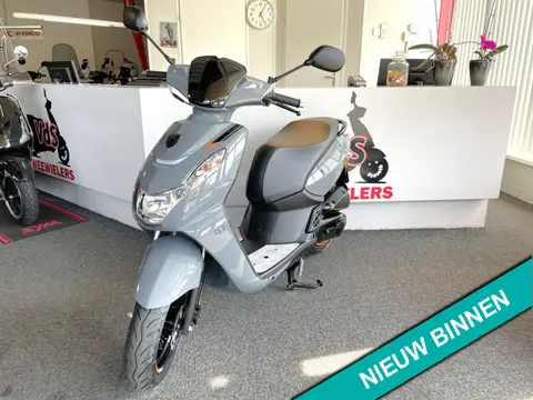 Peugeot Kisbee GT 45km E5 DEMO 30km Teller BETAAL met in3