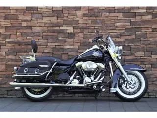 Harley-Davidson FLHRC Road King Classic (bj 2009)