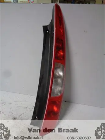 Mitsubishi Colt 5drs 2004-2007 Achterlicht rechts
