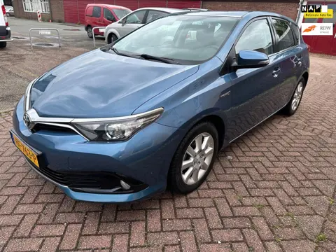 Toyota Auris 1.8 Hybrid Aspiration KLIMAAT NAVI CAMERA DEALER OH