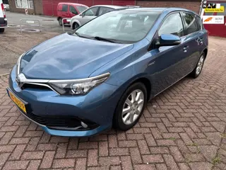 Toyota Auris 1.8 Hybrid Aspiration KLIMAAT NAVI CAMERA DEALER OH
