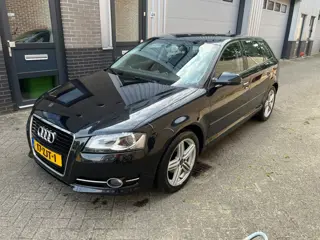 Audi A3 Sportback 1.2 TFSI Attraction Advance! 2013! Xenon!