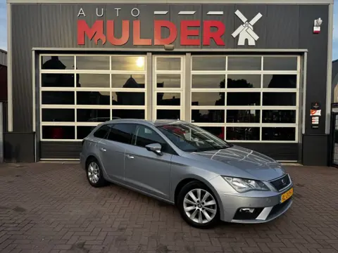 SEAT LEON  ST 1.0 ECOTSI STYLE BUSINESS INTENSE / NAVI / CRUISE / CARPLAY