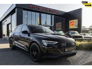 Audi E-tron 55 quattro Advanced S edition 95 kWh, Black Pack, Pano, 21 inch, Luchtvering!