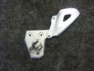 LINKER SCHETSPLAAT Triumph Tiger 1050 2007 - 2010