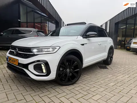 Volkswagen T-ROC 1.5 TSI R-Line Business Pano Virt CAM DSG Trekhaak