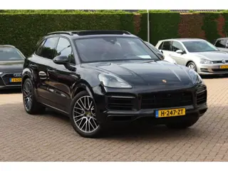 Porsche Cayenne 3.0 E-Hybrid / Trekhaak / Panoramadak / 360Camera / Softclose / Bose / 21'' / Luchtv