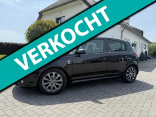 Opel Corsa 1.4-16V Cosmo / Bj: 2011 / Airco / N.A.P / 5drs