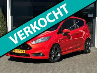 Ford Fiesta 1.6 ST2 / Nieuwe Distributie / Dealer onderhouden