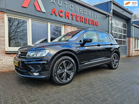 Volkswagen Tiguan 1.5 TSI ACT Highline Business R Automaat! Camera! Virtual Cockpit! 150PK! LED! Moo