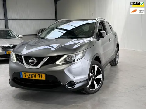 Nissan Qashqai 1.2 Connect Edition CAM PANO TREKHAAK