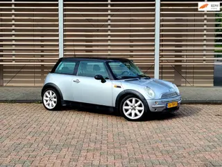 Mini 3-Deurs 1.6 Cooper Chili / Airco / Stoelverwarming / Nieuwe Apk