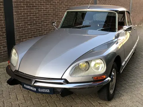 Citroën's ID/DS 19/23 Pallas op voorraad, CX Break 2500, CX Pallas 2000, v.a. €24.900
