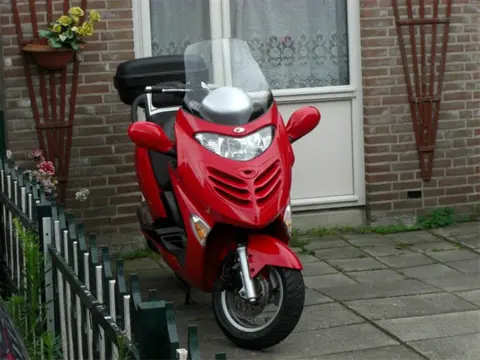 TE KOOP KYMCO GRAND DINK